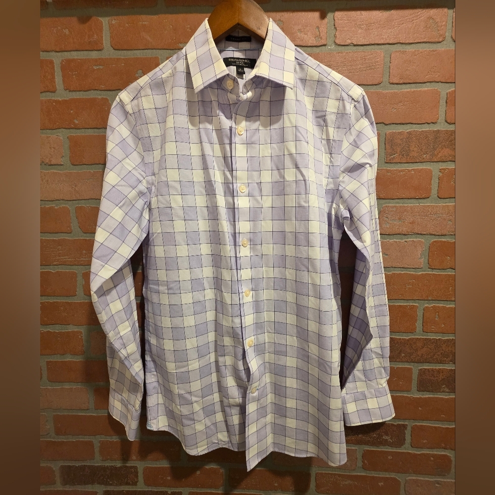 Banana Republic White and Purple‎ Checkered Dress Shirt Small.   Sku88